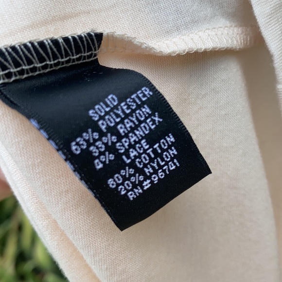 Lauter Brand Macy’s Plain T-shirt with Floral Lace - Picture 12 of 12